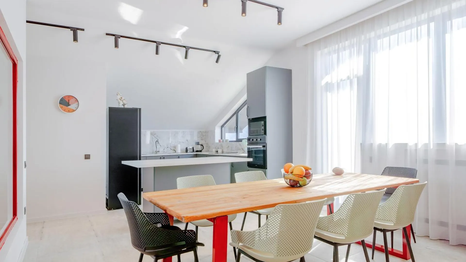 Niabi 3Bdr Mansard With City View 트빌리시 조지아
