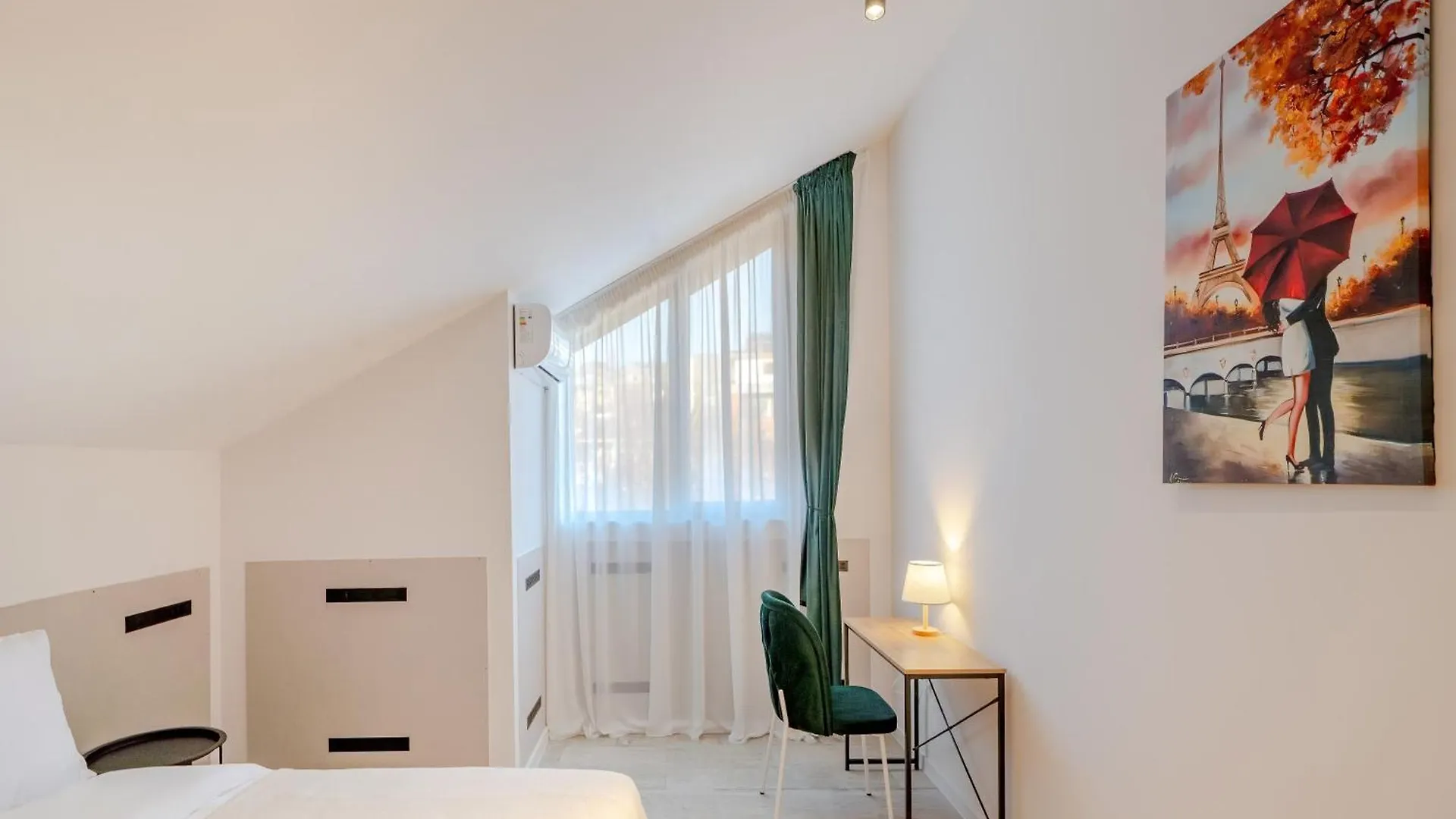 Apartamento Niabi 3Bdr Mansard With City View Tiflis